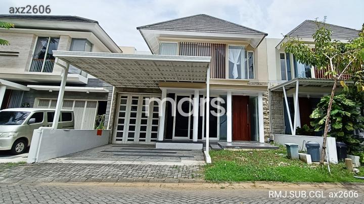 Foto Listing Jual Sewa Rumah Greenlake Citraland Surabaya | Bersih Siap Huni
